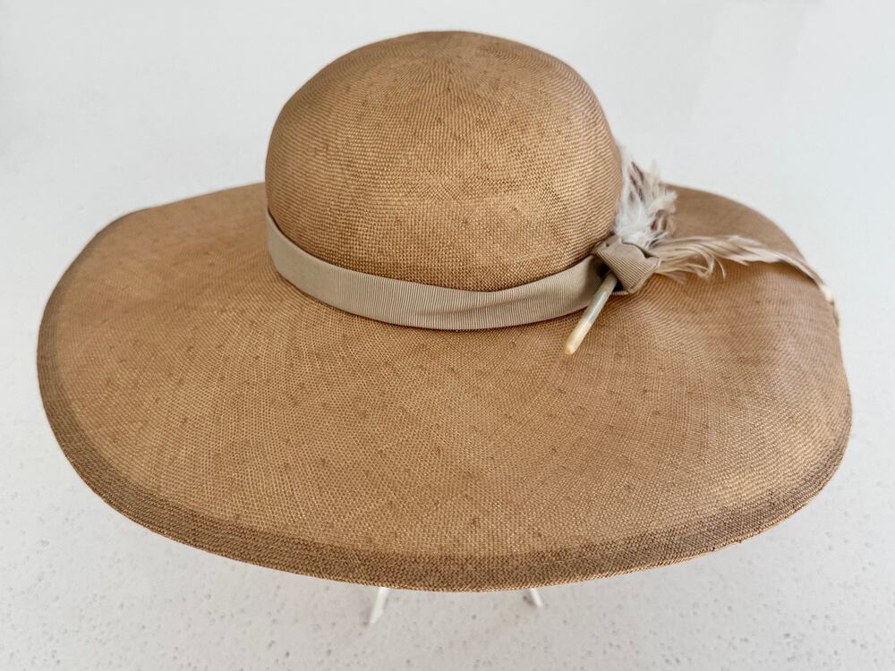 NOS Vintage Mr. John Classic New York Paris Wide Brim Straw Hat Feather Accent